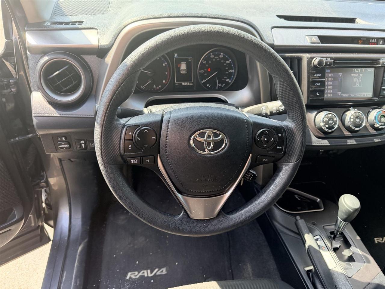 Toyota RAV4  2017