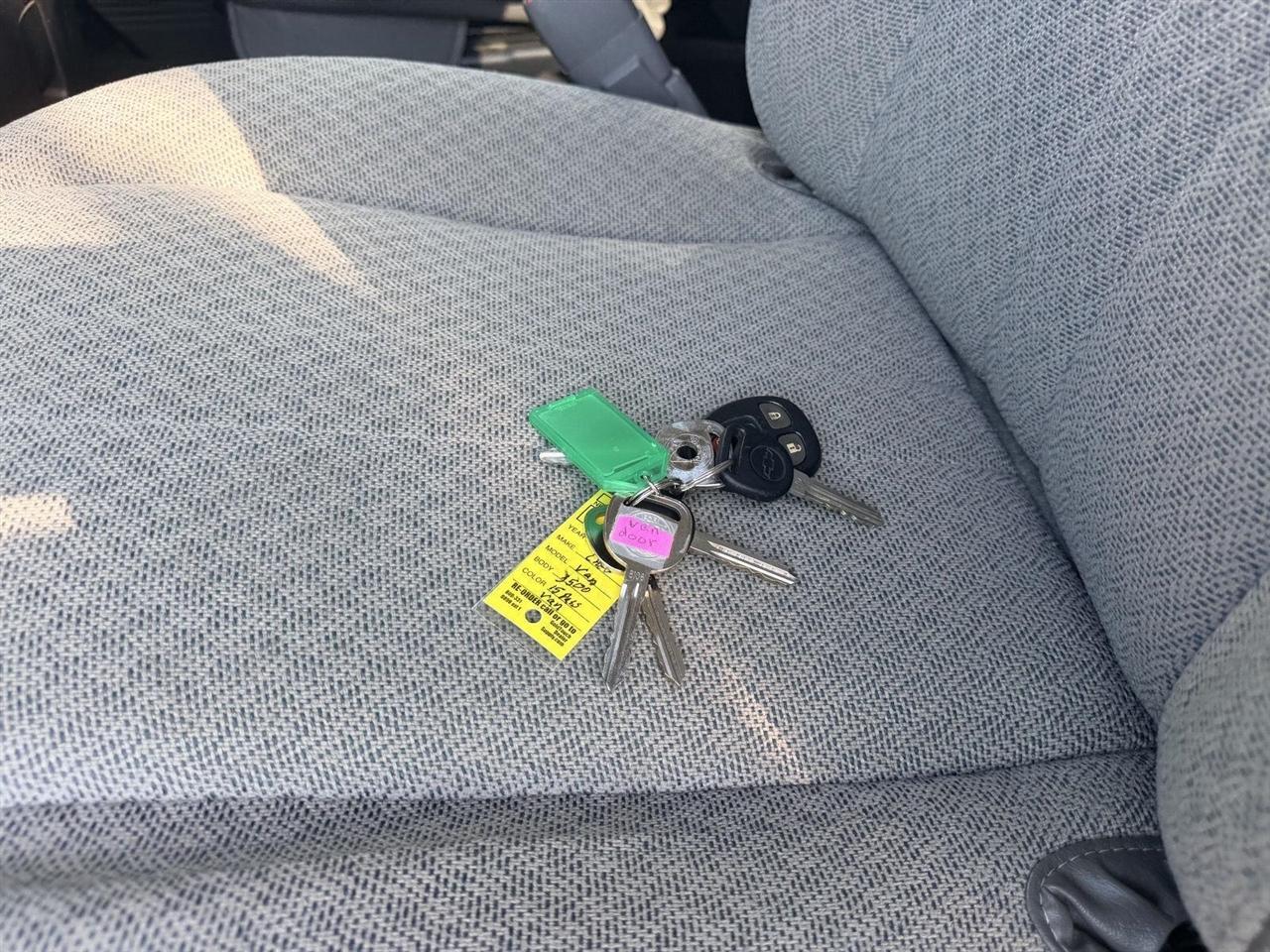 Chevrolet Express  2010