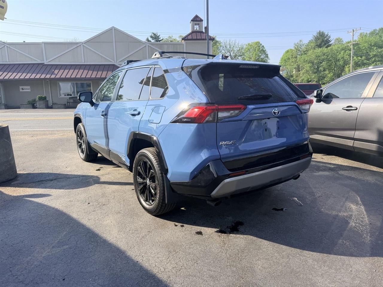 Toyota RAV4 Hybrid  2023