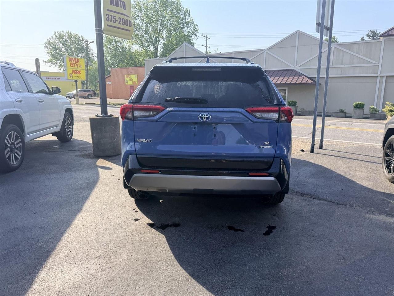 Toyota RAV4 Hybrid  2023