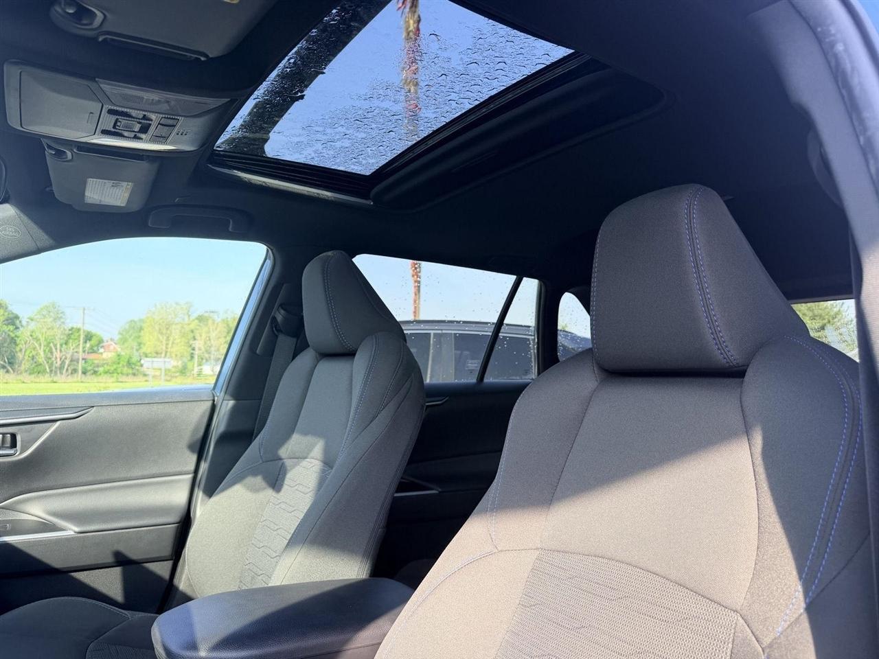 Toyota RAV4 Hybrid  2023