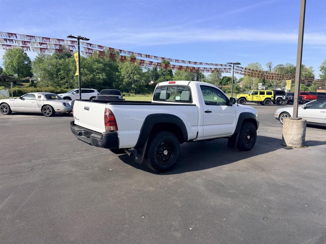 Toyota Tacoma  2012
