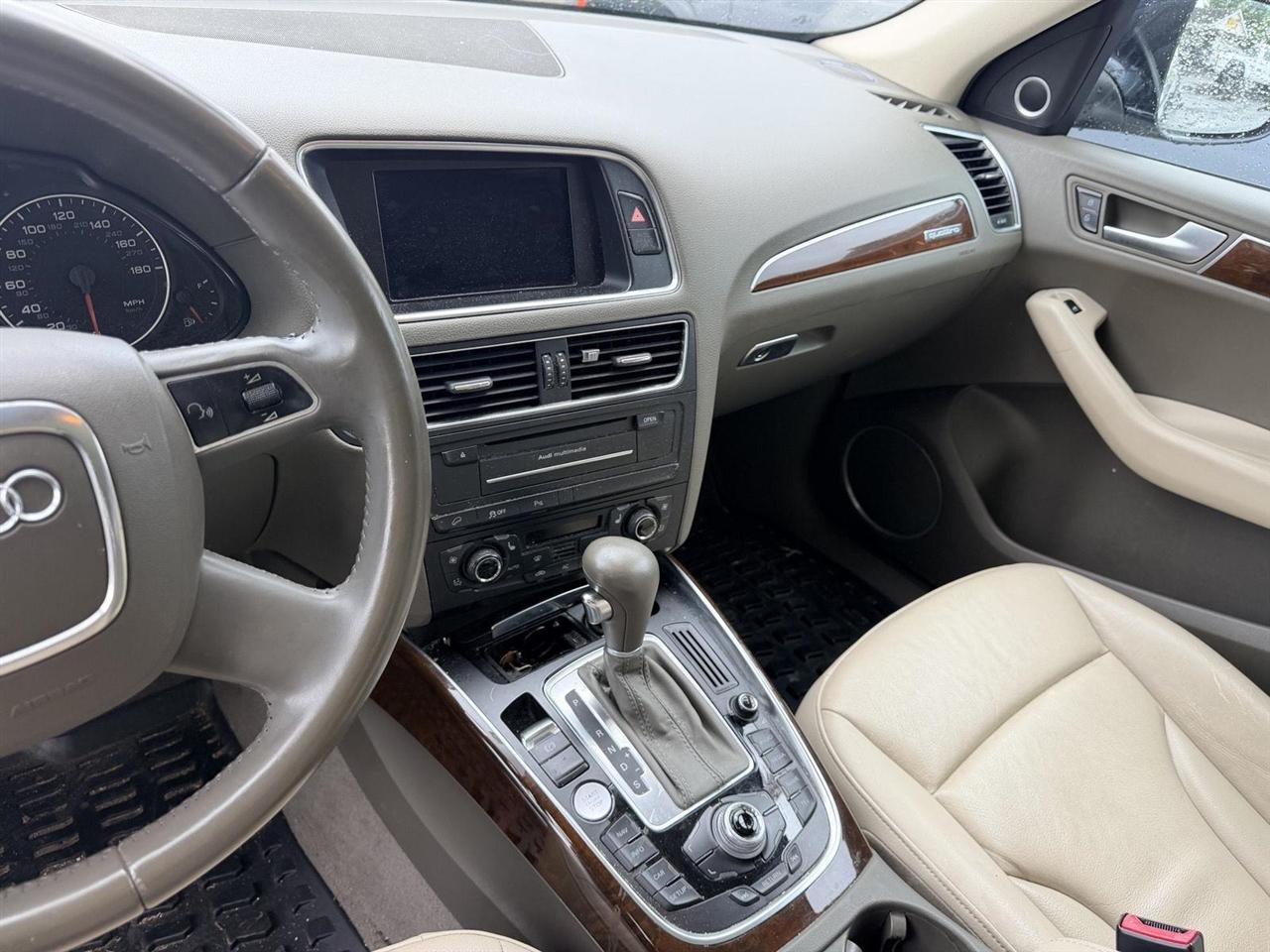 Audi Q5  2012