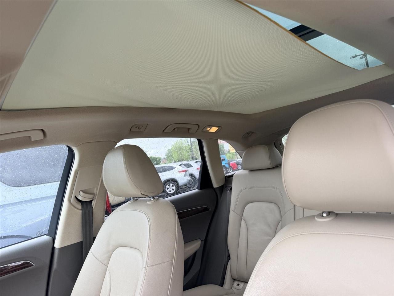 Audi Q5  2012