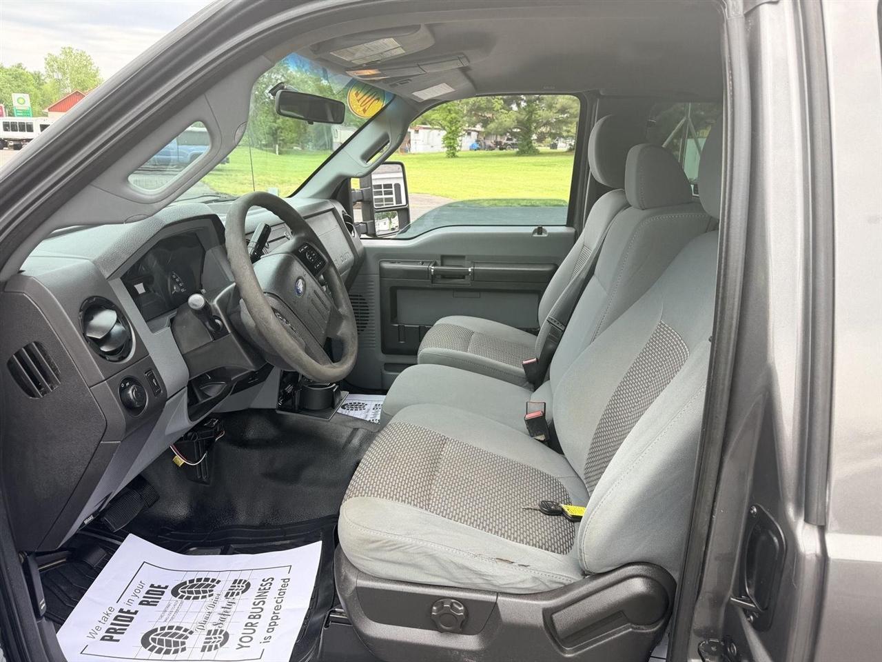 Ford F-250 SD  2012
