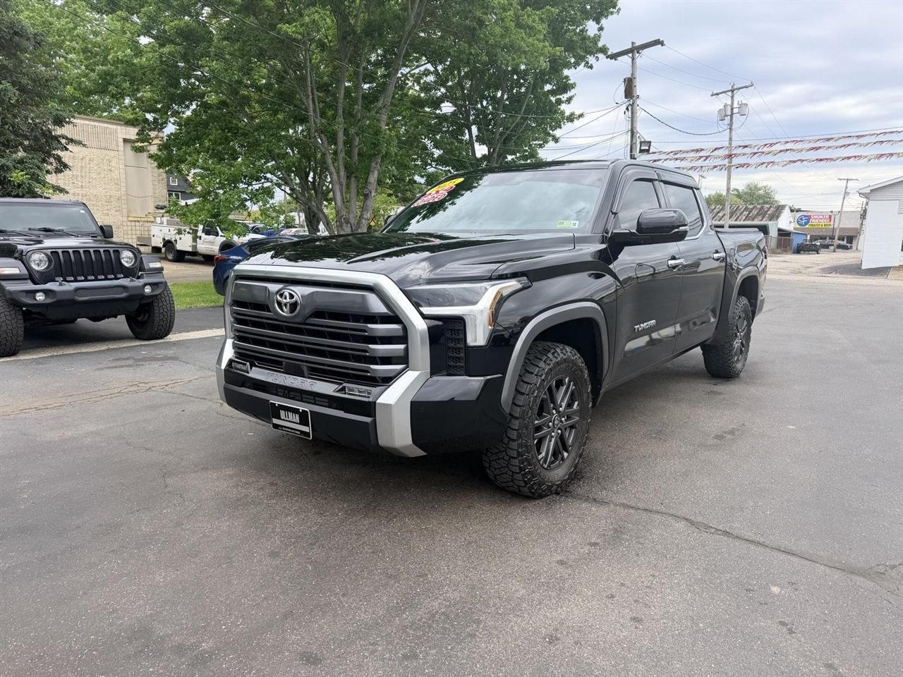 Toyota Tundra  2025