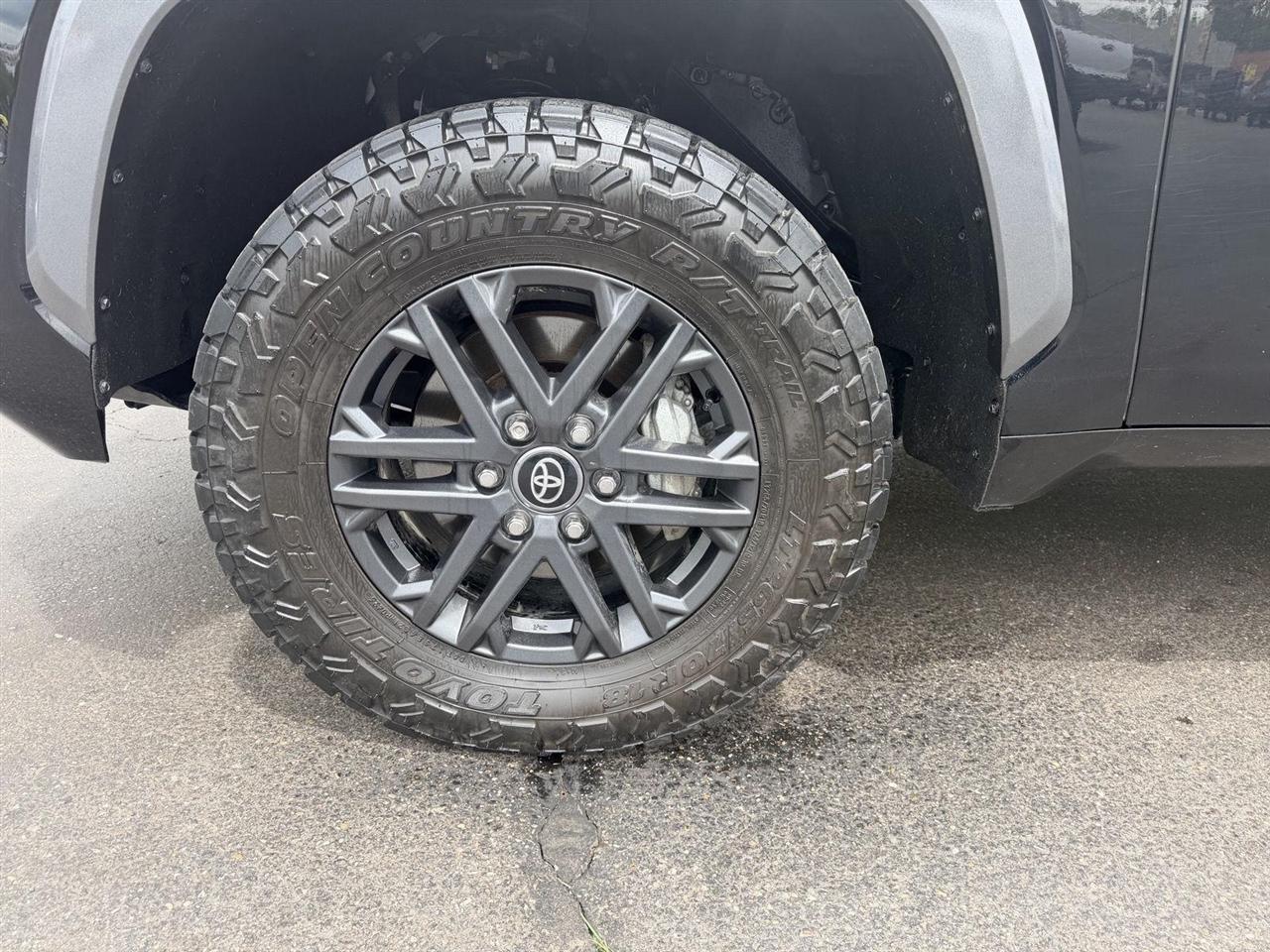 Toyota Tundra  2025