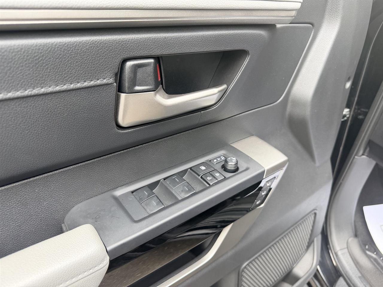Toyota Tundra  2025