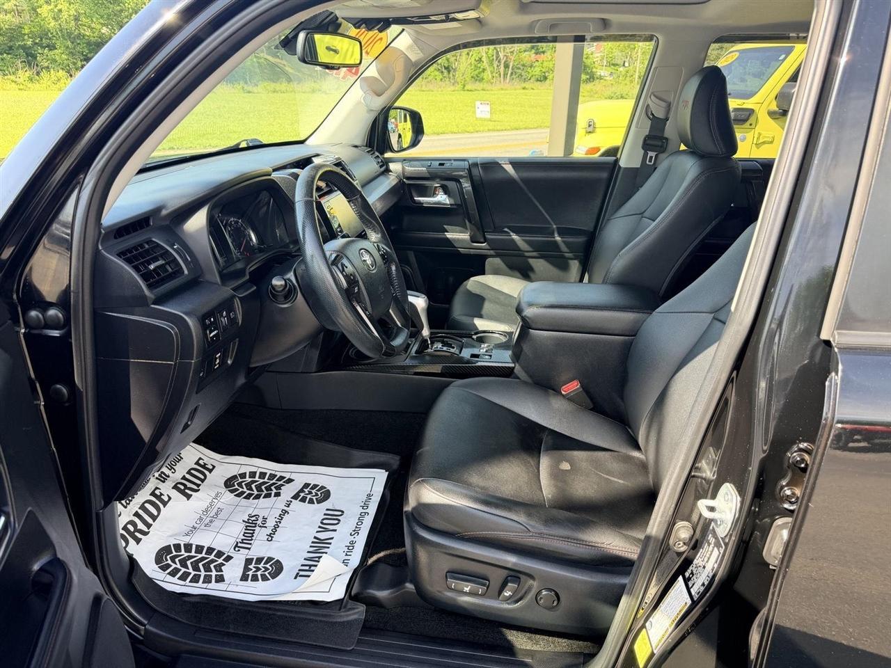 Toyota 4Runner  2020