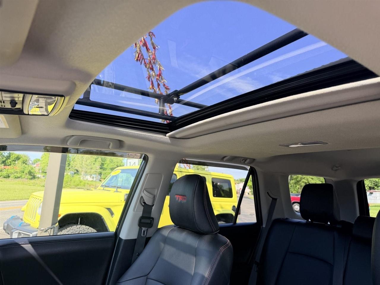 Toyota 4Runner  2020
