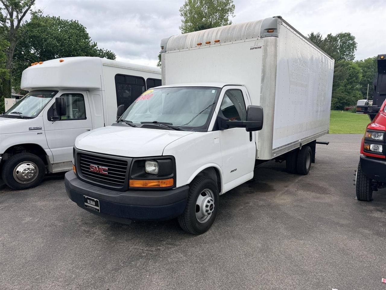 GMC Savana  2015