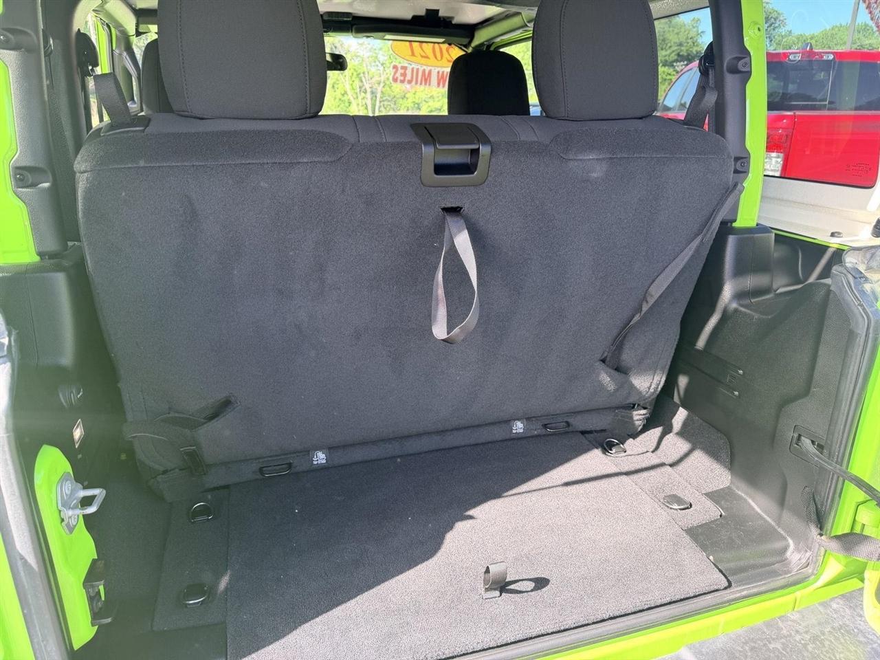 Jeep Wrangler  2021