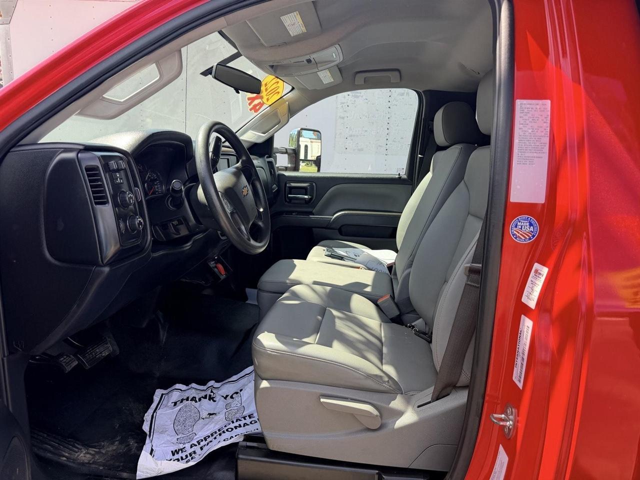 Chevrolet Silverado MD  2022