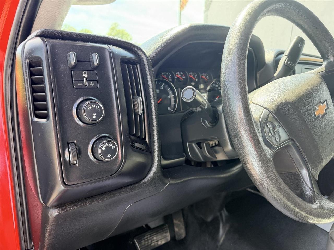 Chevrolet Silverado MD  2022