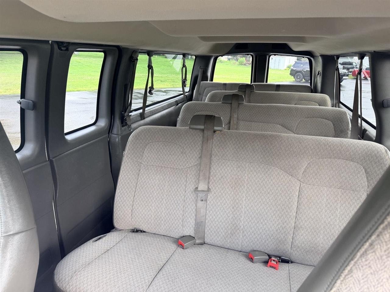 Chevrolet Express  2017