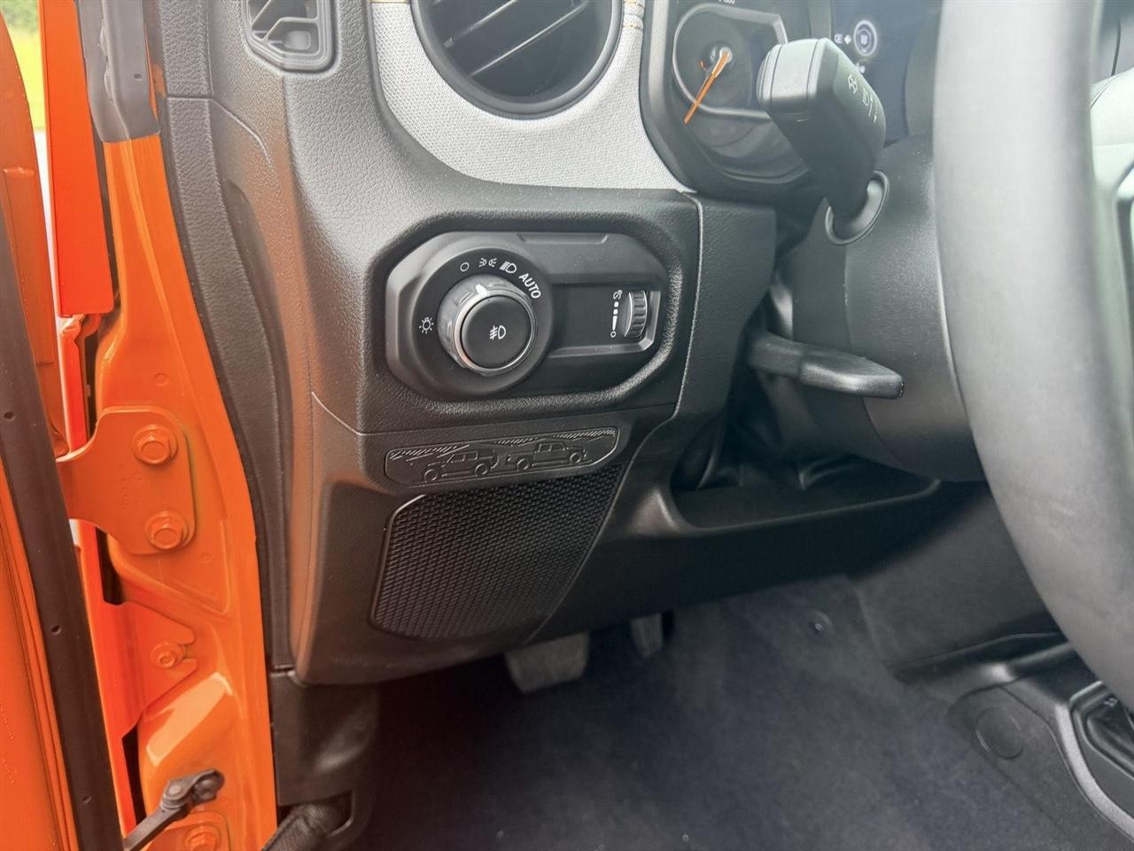 Jeep Wrangler  2025