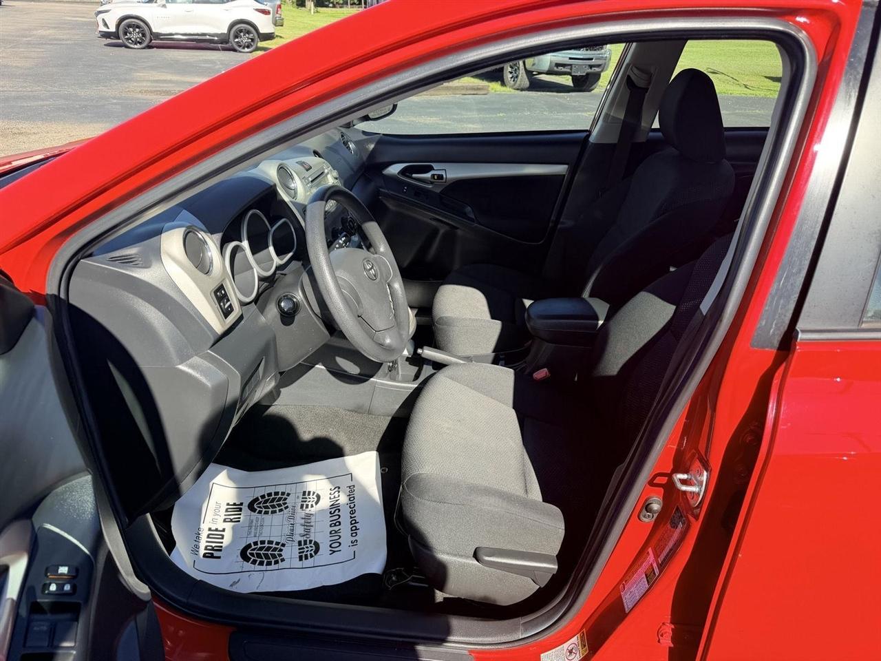 Toyota Matrix  2010