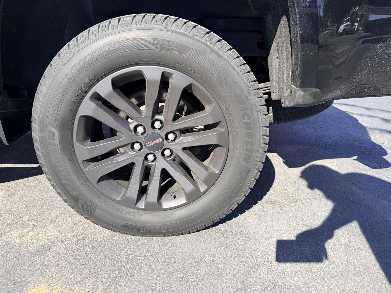 GMC Canyon  2020