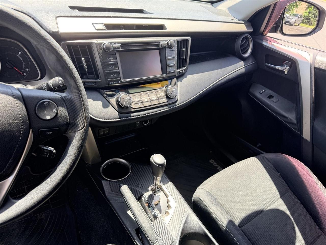 Toyota RAV4  2014