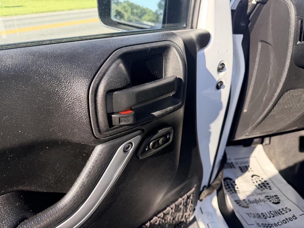 Jeep Wrangler  2013
