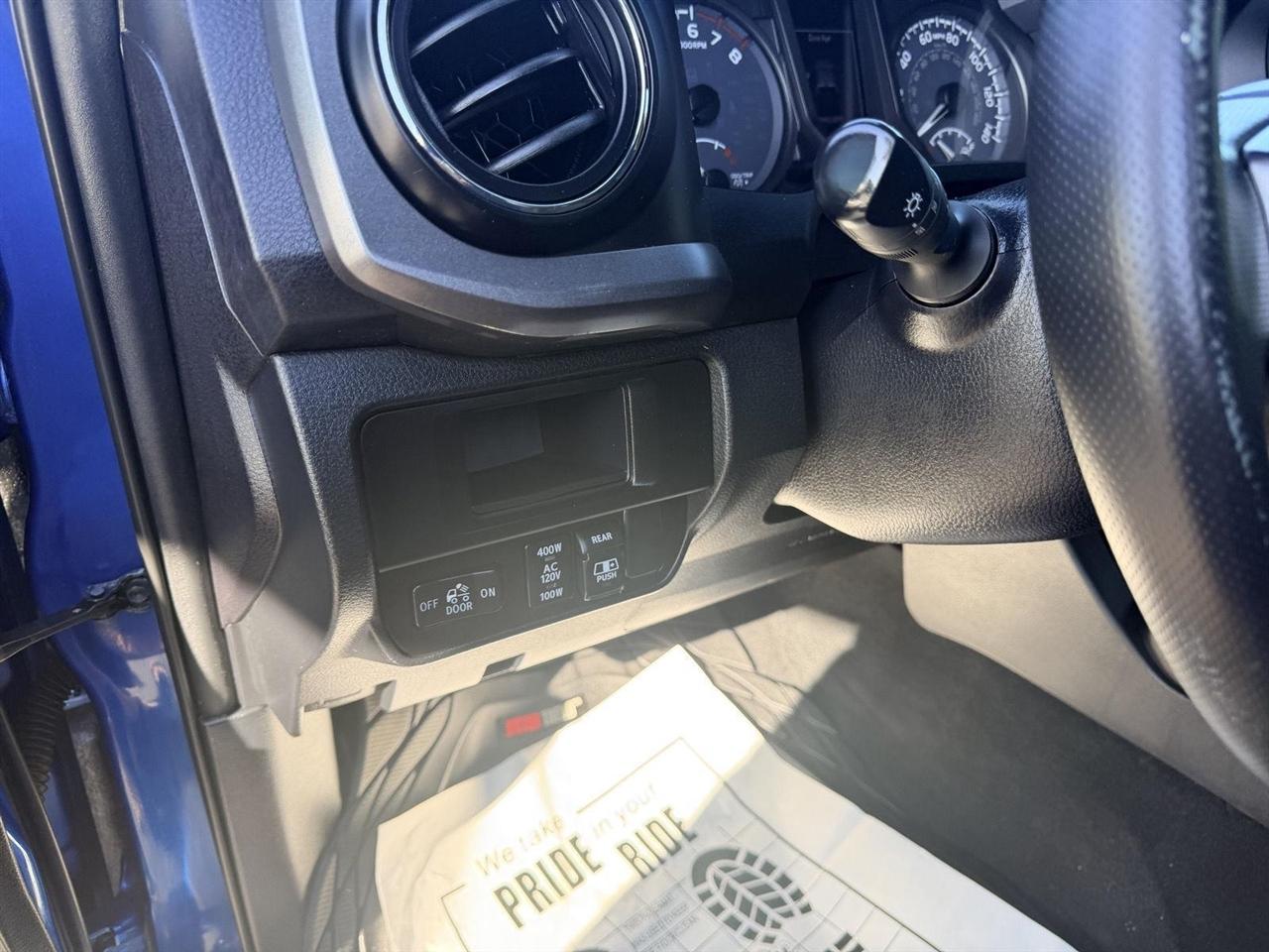 Toyota Tacoma  2017