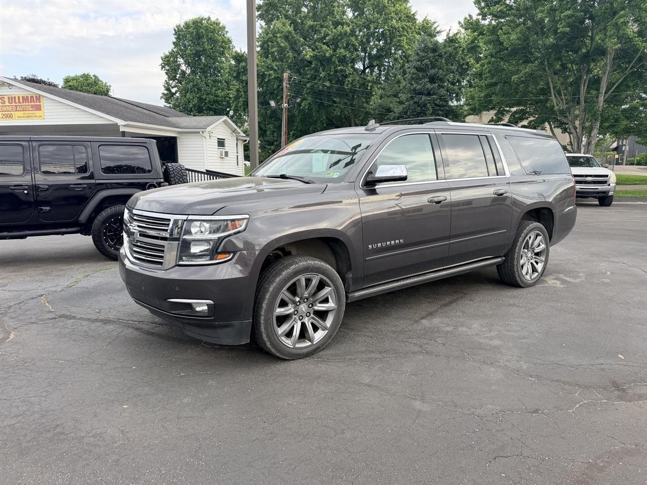Chevrolet Suburban  2016