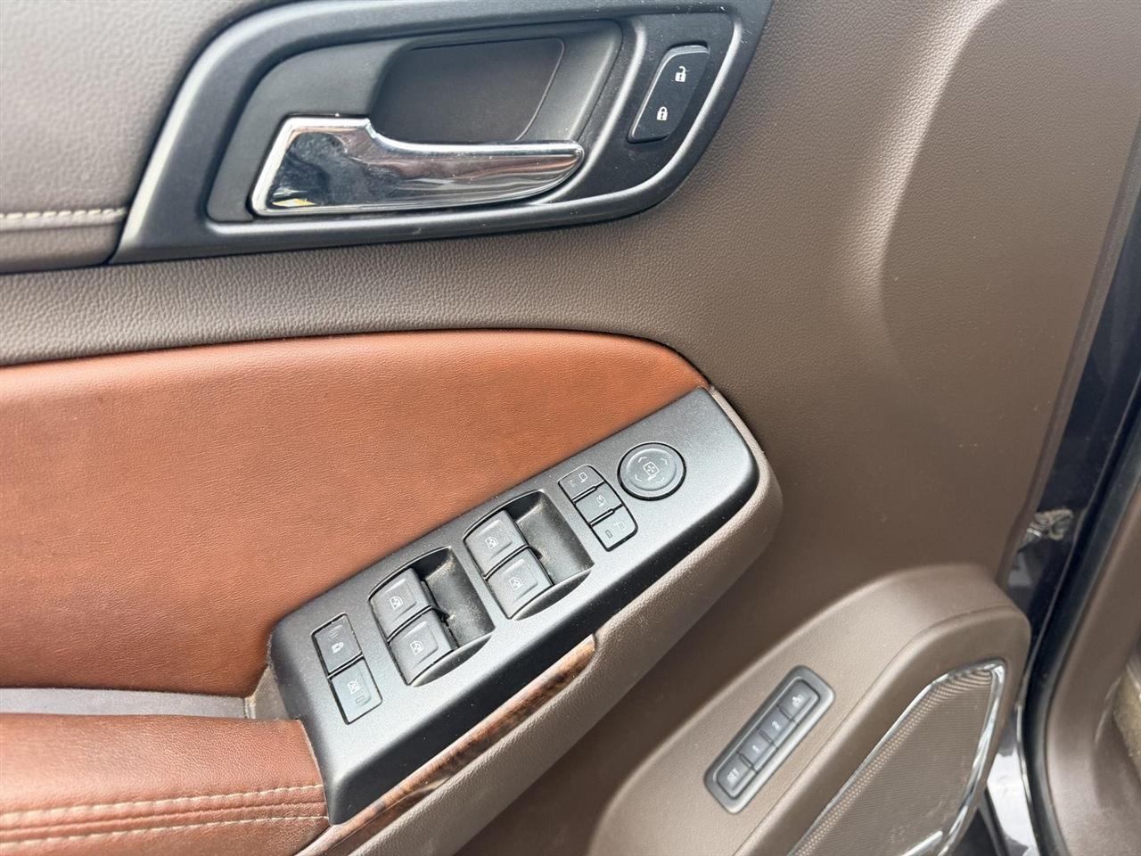 Chevrolet Suburban  2016