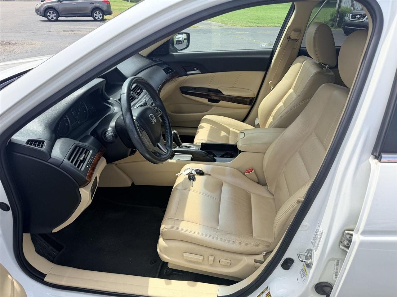 Honda Accord Crosstour  2010