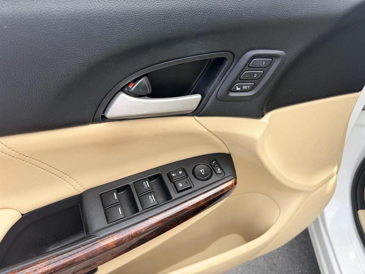 Honda Accord Crosstour  2010