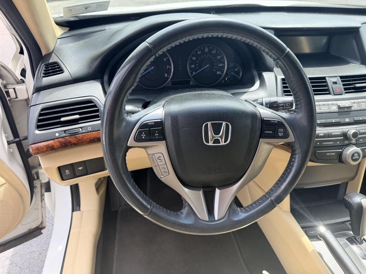 Honda Accord Crosstour  2010