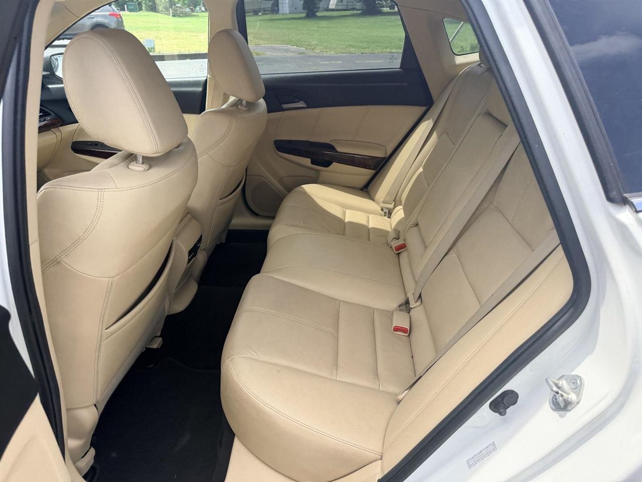 Honda Accord Crosstour  2010