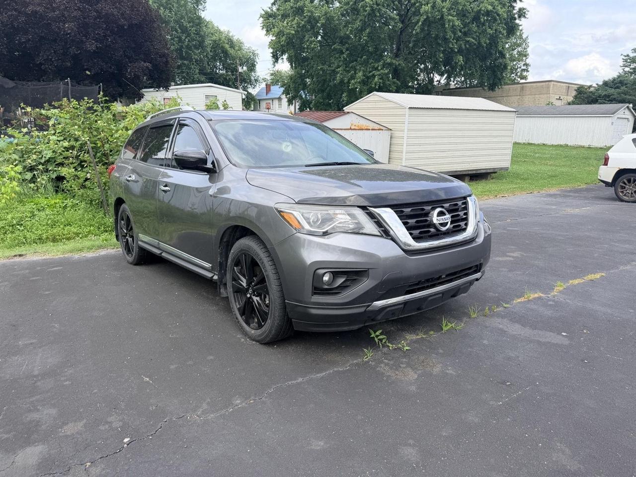 Nissan Pathfinder  2017