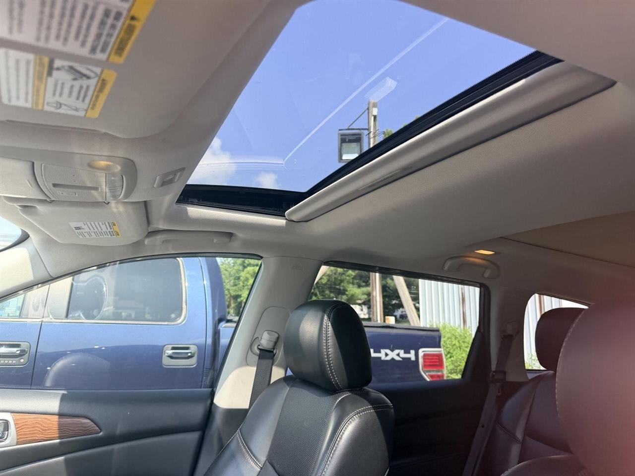 Nissan Pathfinder  2017