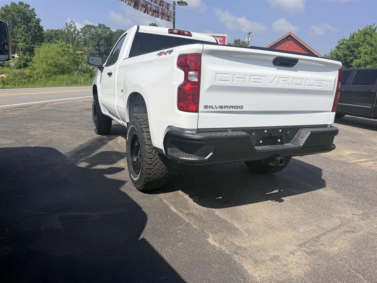 Chevrolet Silverado 1500  2025