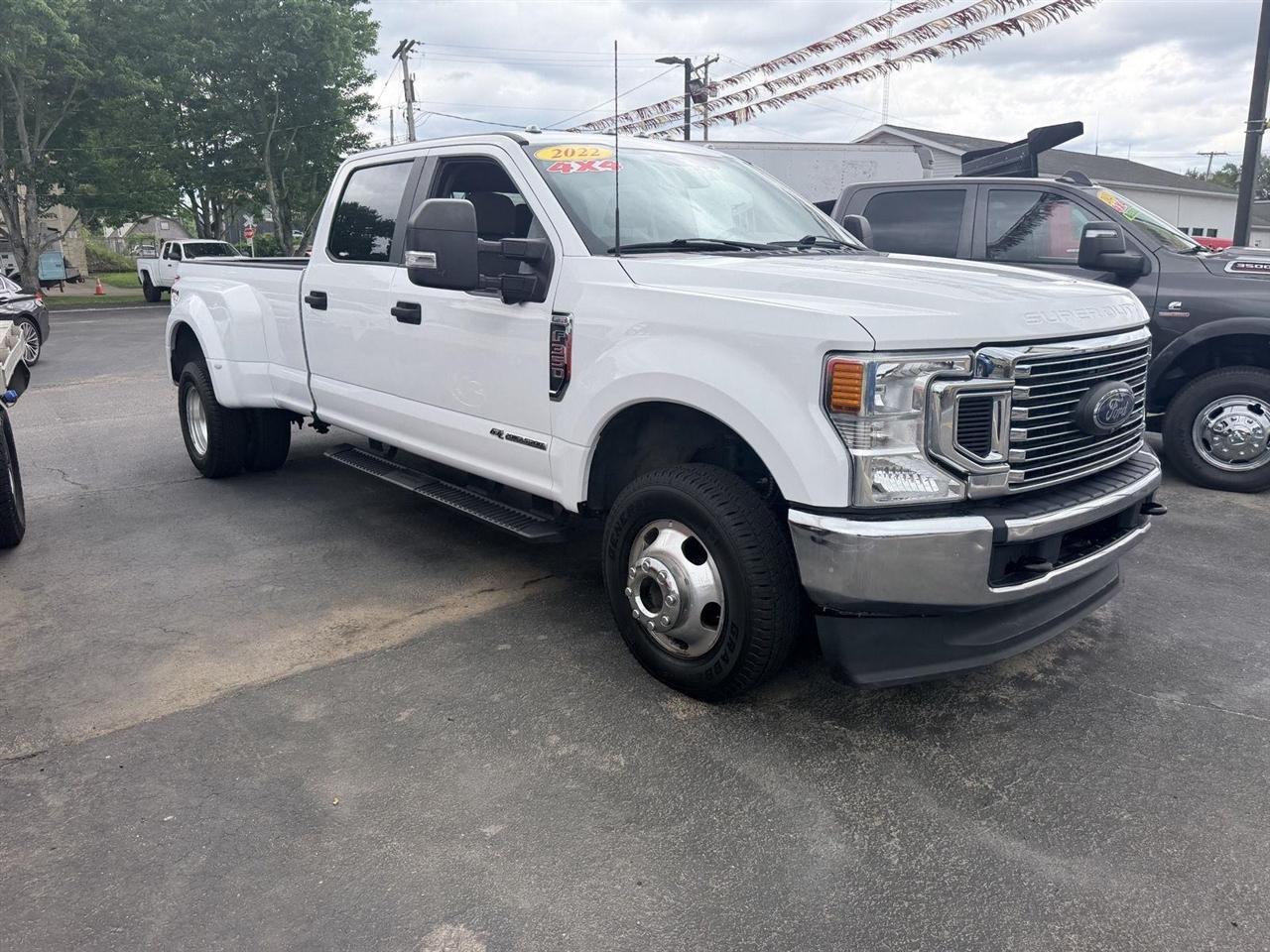 Ford F-350 SD  2022