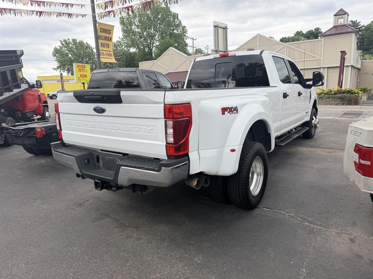 Ford F-350 SD  2022