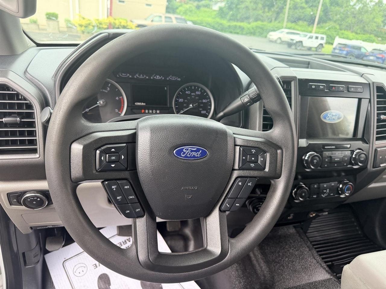 Ford F-350 SD  2022
