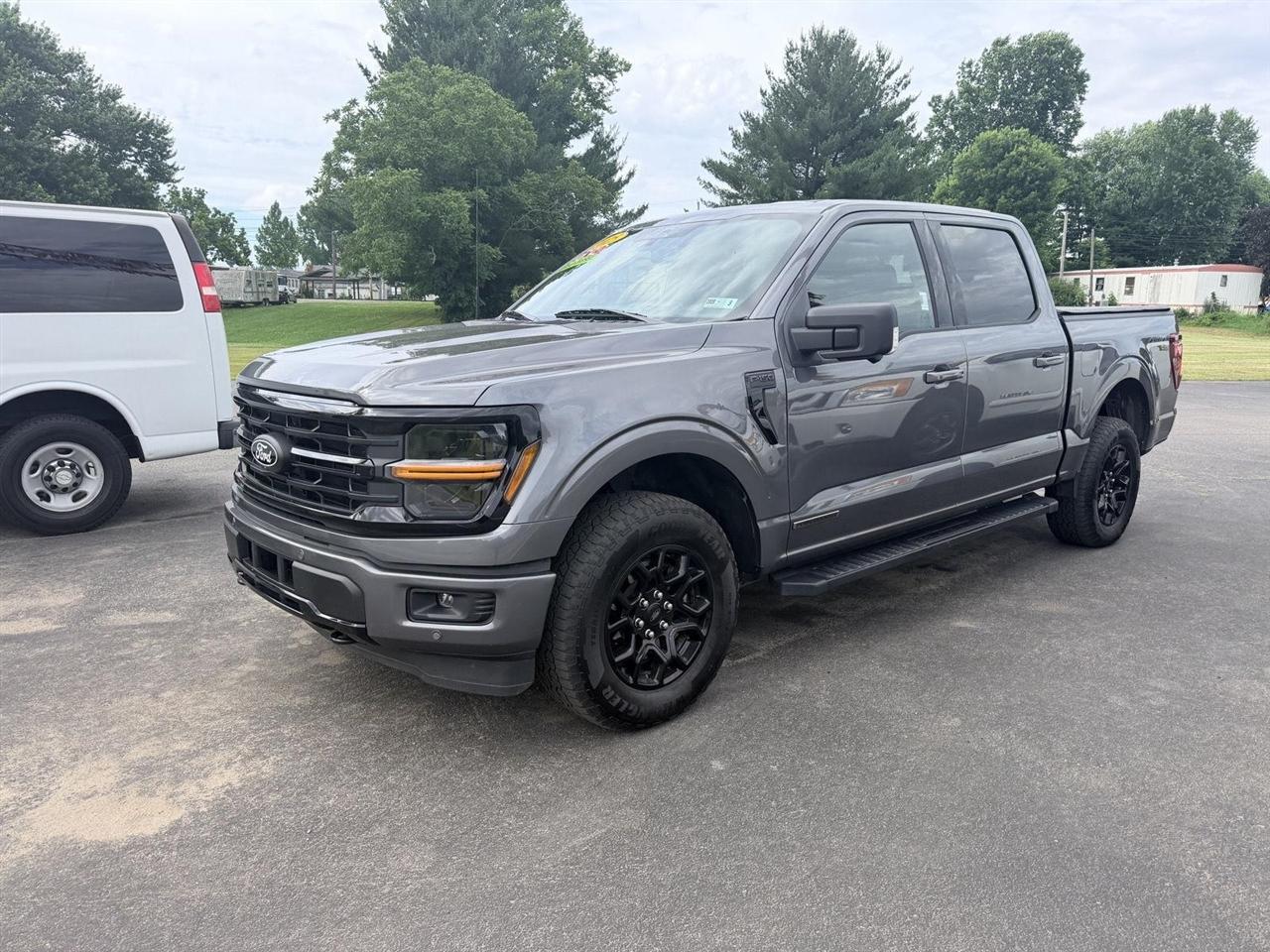 Ford F-150  2025
