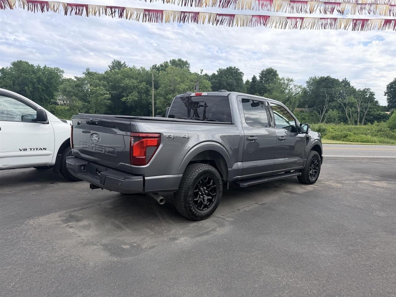 Ford F-150  2025