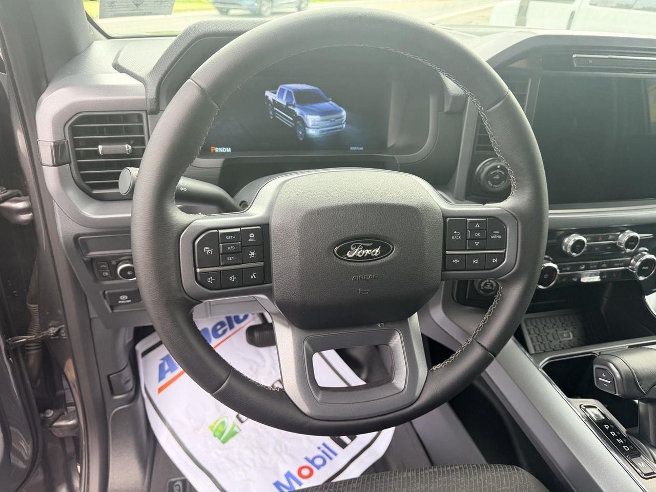 Ford F-150  2025
