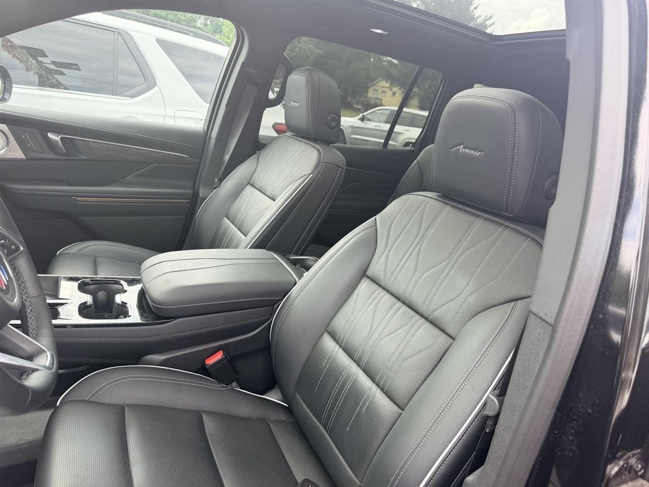 Buick Enclave  2025