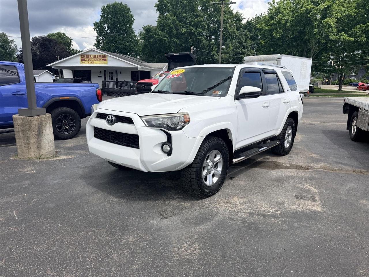 Toyota 4Runner  2014
