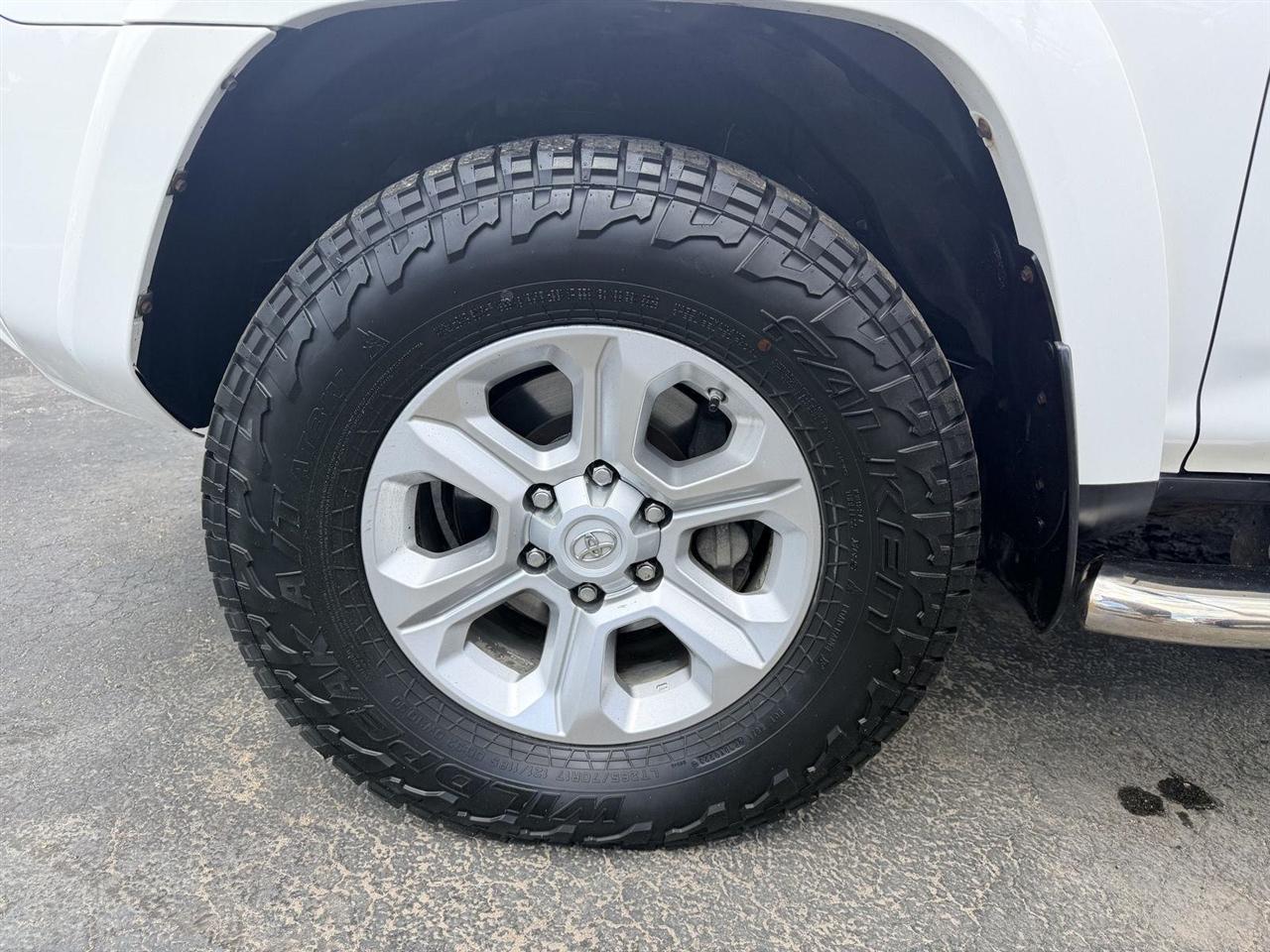 Toyota 4Runner  2014