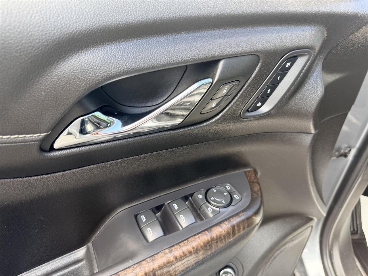 GMC Acadia  2022
