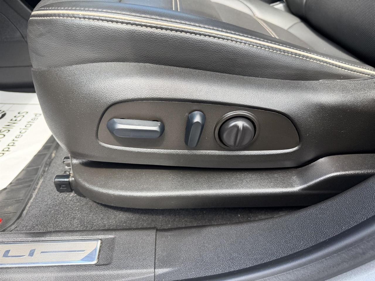 GMC Acadia  2022