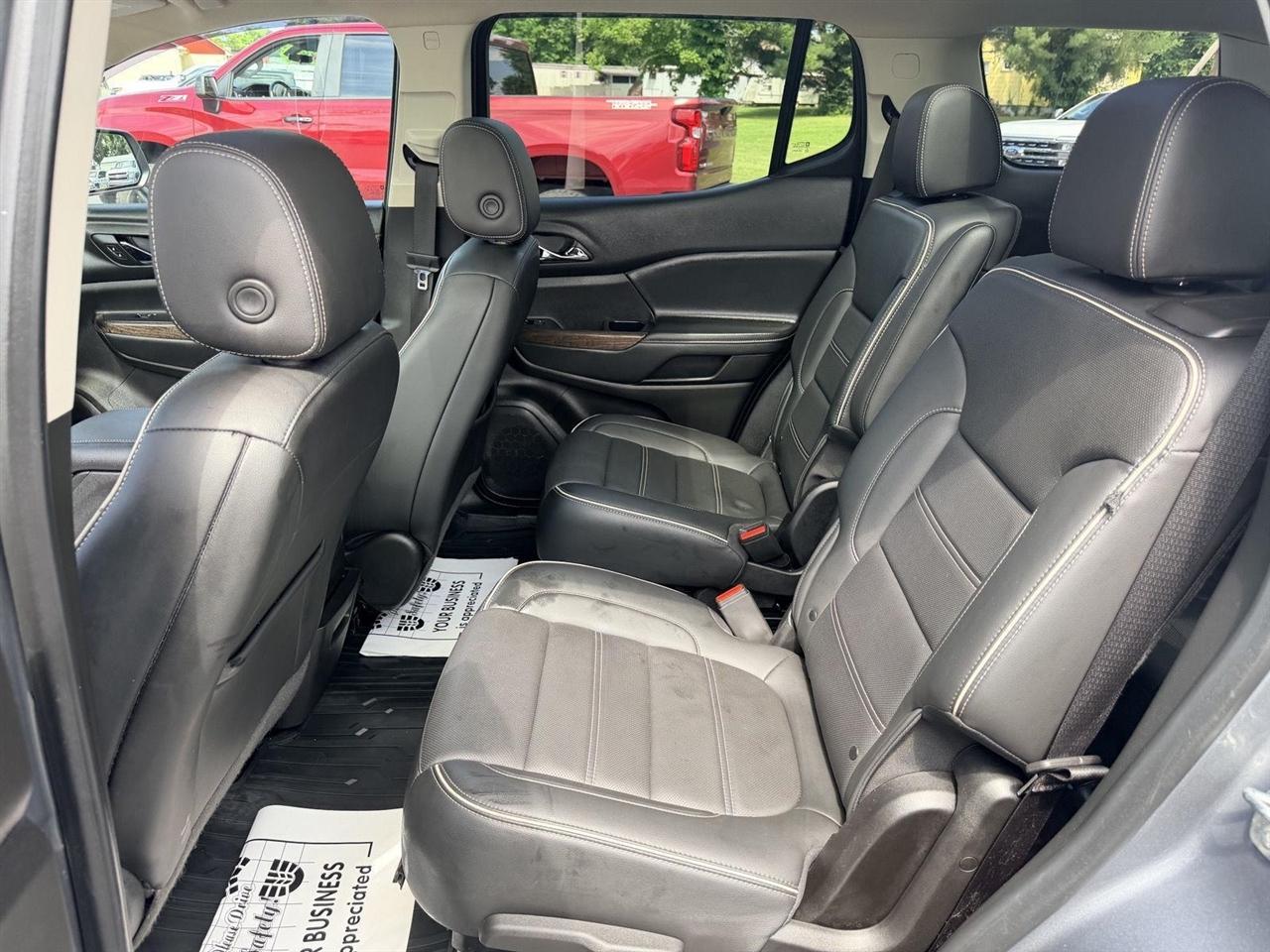 GMC Acadia  2022