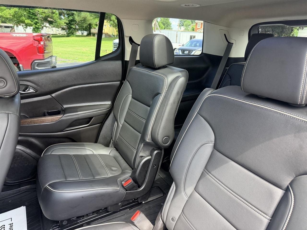 GMC Acadia  2022