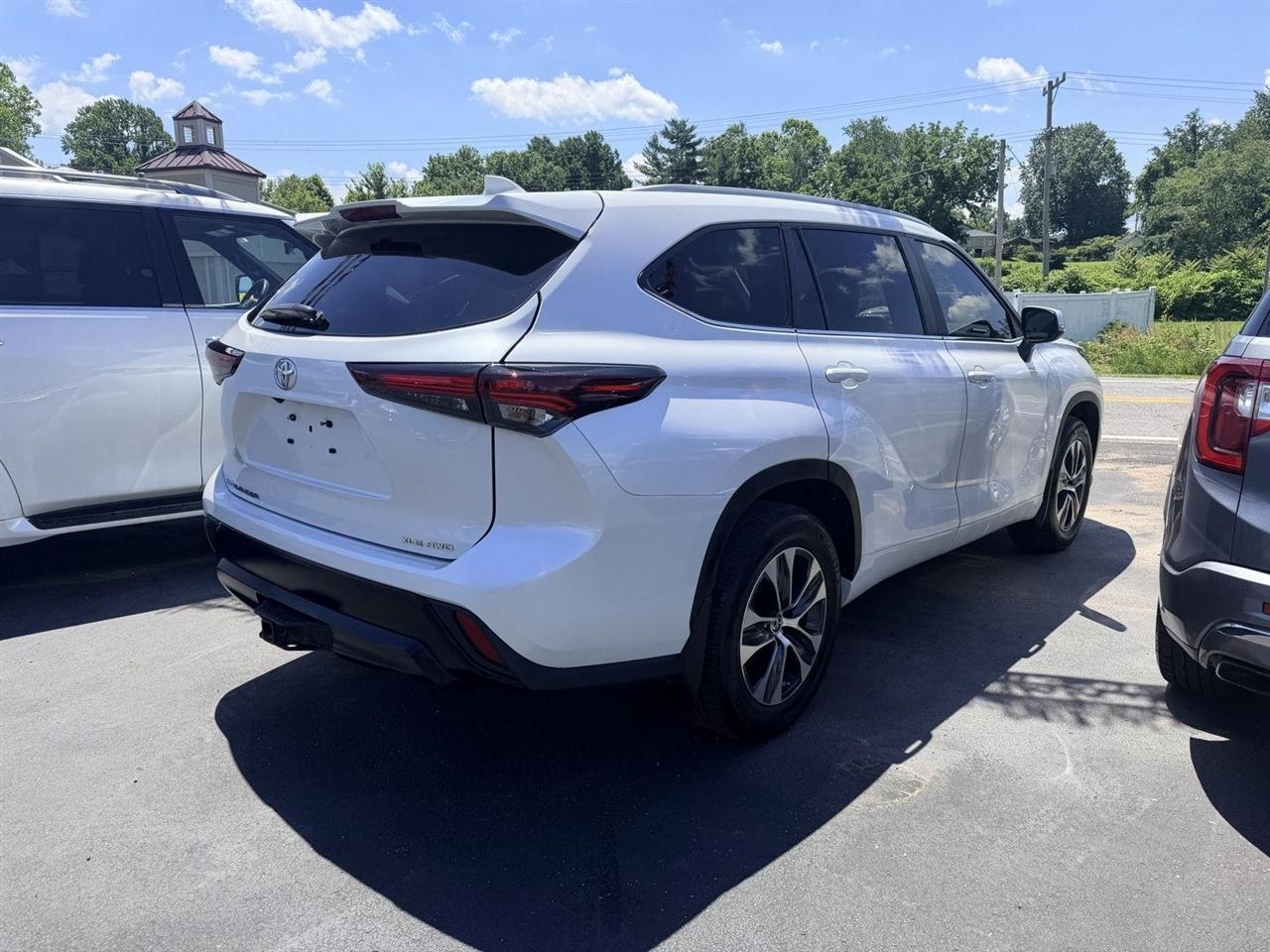 Toyota Highlander  2024