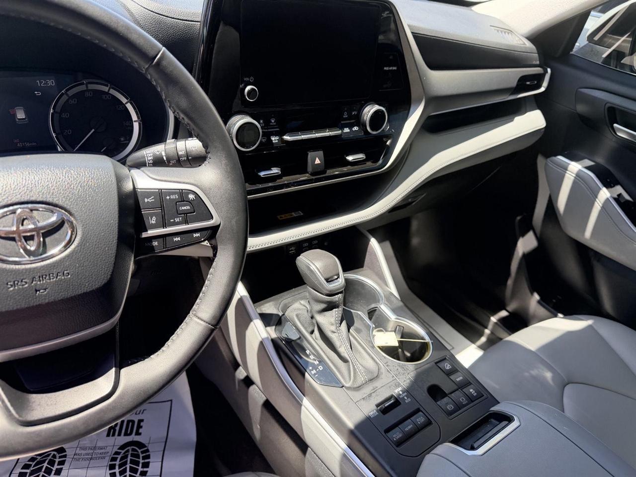 Toyota Highlander  2024
