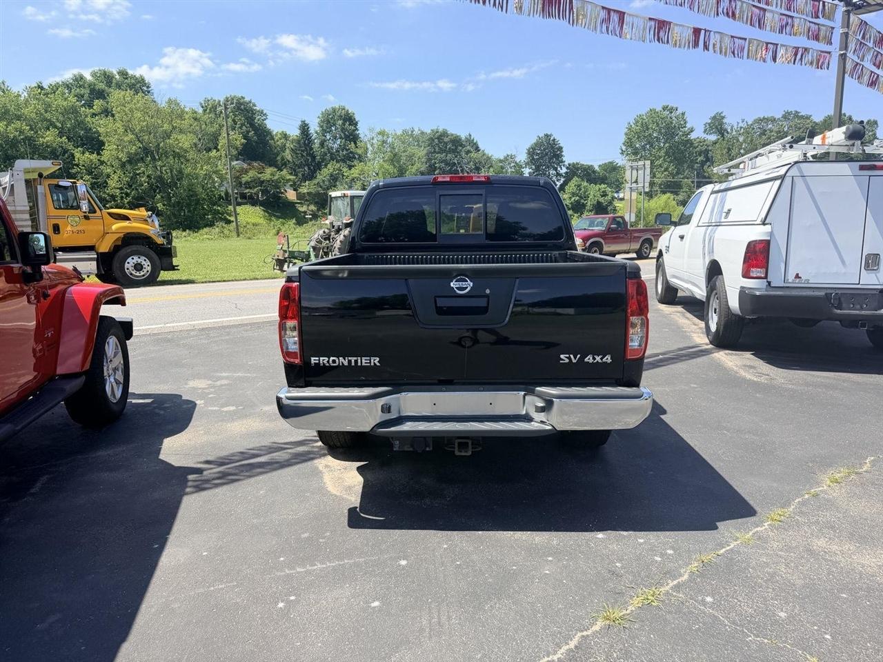 Nissan Frontier  2014